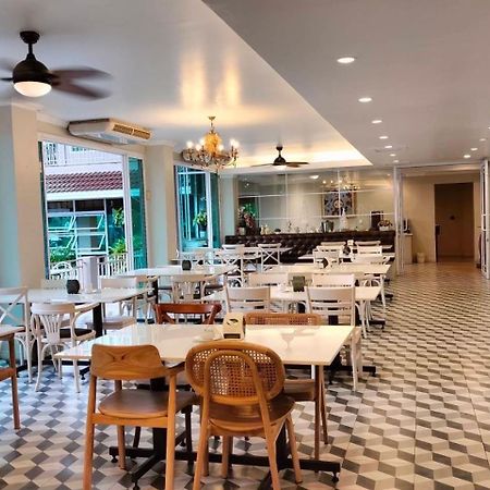 Rattana View Hotell Phitsanulok Exteriör bild